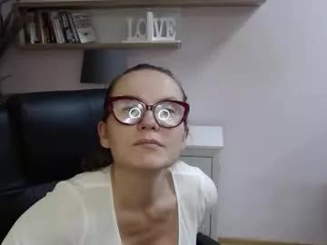 femmelaura from Chaturbate is Freechat