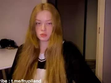 frupi_land from Chaturbate is Freechat