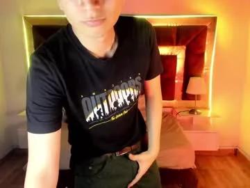 golden_boyy_ from Chaturbate is Freechat