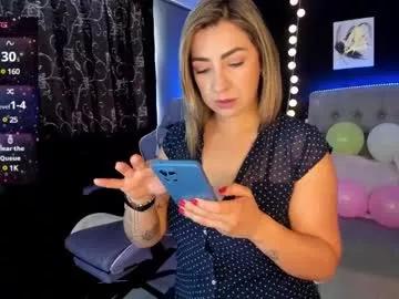 isabella_lt from Chaturbate is Away