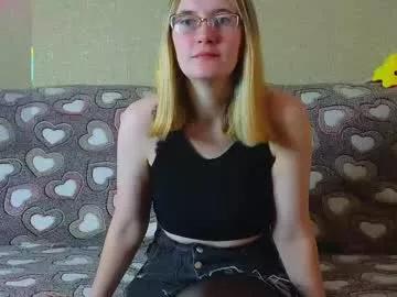 julia_innocence from Chaturbate is Freechat