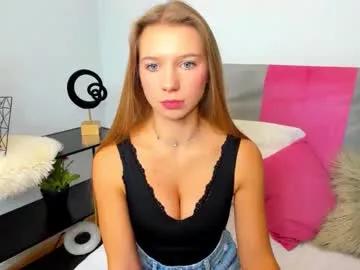 lucyxxcute from Chaturbate is Freechat