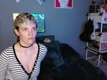 mackenziemoon from Chaturbate is Freechat