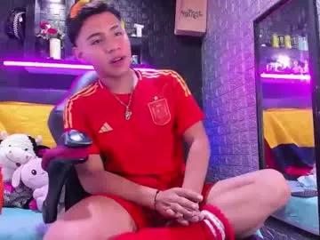 richi_montes from Chaturbate is Freechat