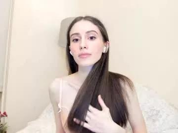 snowww_white from Chaturbate is Group