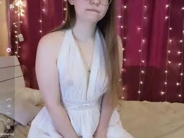 your_foxy_dream from Chaturbate is Freechat