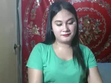 yourhot_vinaxx from Chaturbate is Freechat