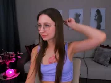 yourlovelystory from Chaturbate is Freechat