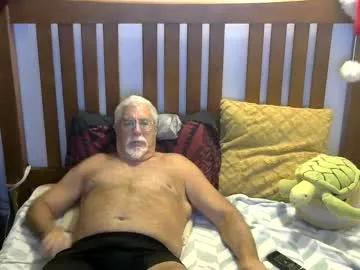 yoursilverfoxman from Chaturbate is Freechat