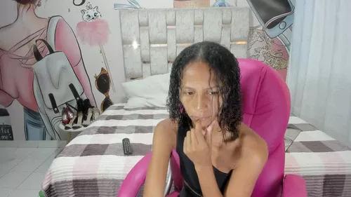 emmasweet1 from Cherry is Freechat