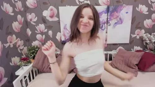 melanigrand from Cherry is Freechat