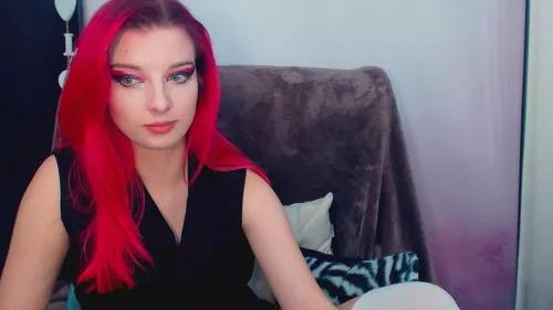 virginluna from Cherry is Freechat