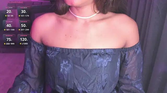 black-magic-woman from StripChat is Freechat