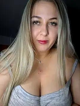 CamilaSmith25 from StripChat is Freechat