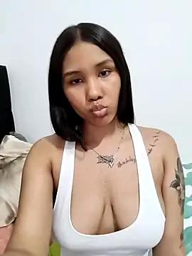 ChanelLaurent from StripChat is Freechat