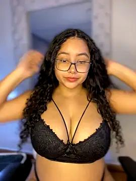 Check-out your craziest wishes with our pick of gaming cams models, featuring big knockers, round tails and tight twats.