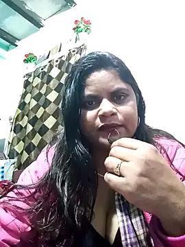 desi_kanya from StripChat is Freechat