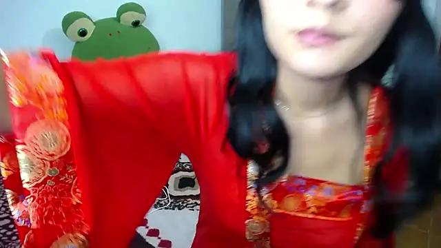 emily_honter from StripChat is Freechat