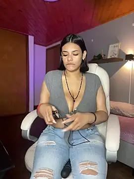 Isabella_boobd from StripChat is Freechat