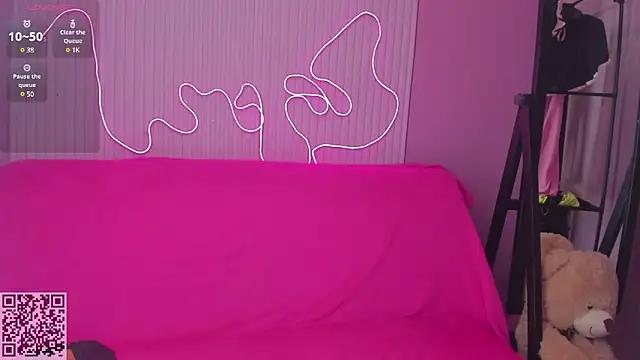 Jasmine_urPrincess from StripChat is Freechat