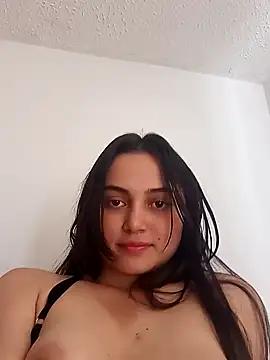 juliana_cute from StripChat is Freechat