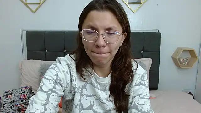 karlamorris_ from StripChat is Freechat