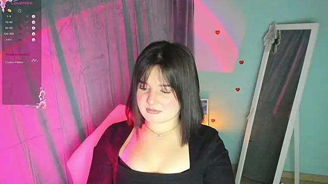 Lei_White from StripChat is Freechat