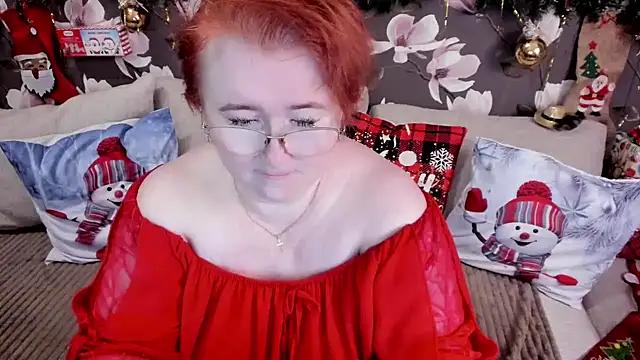 leiamillersonn from StripChat is Freechat