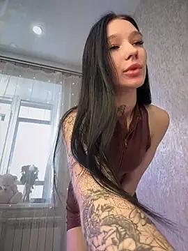 LikeRosse from StripChat is Freechat