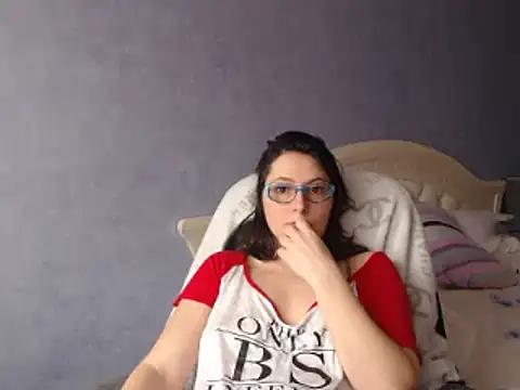 LisaAngel23 from StripChat is Freechat