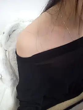 Lovely_kute from StripChat is Freechat