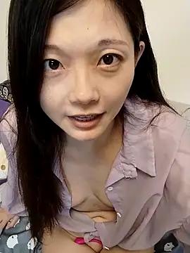 Lu_Nana from StripChat is Freechat