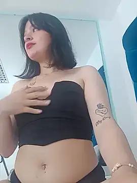 LucyOwen from StripChat is Freechat