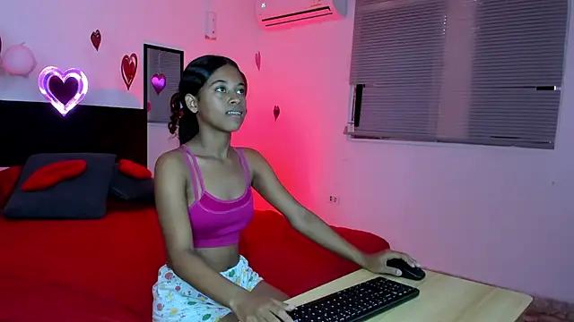 Luna_Thompson06 from StripChat is Freechat