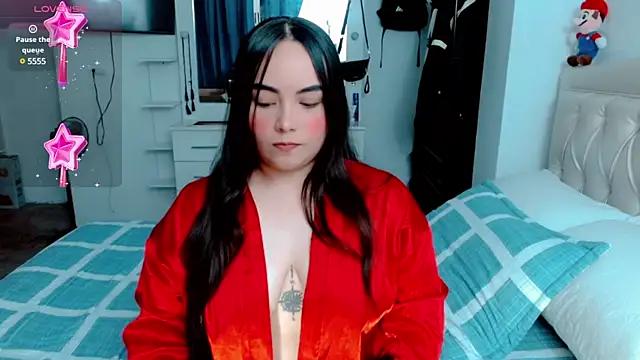 lunalovedoll_ from StripChat is Freechat