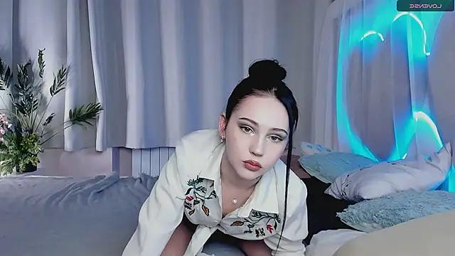 Maddy_Moor from StripChat is Freechat