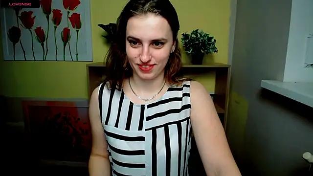 MariaW_ from StripChat is Freechat