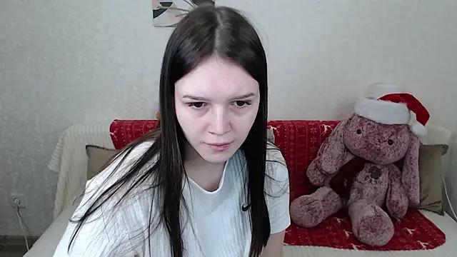 MiaSkyy from StripChat is Freechat