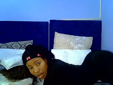 Michelchellyxx1907 from StripChat is Freechat