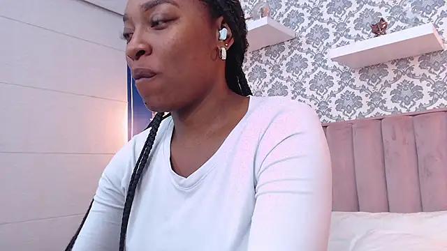 N-atashaGold from StripChat is Freechat