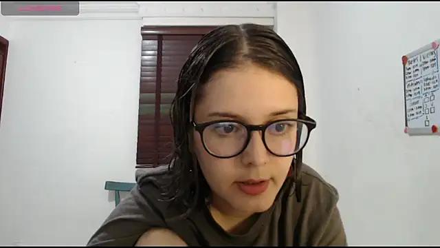 ScarletRaine from StripChat is Freechat