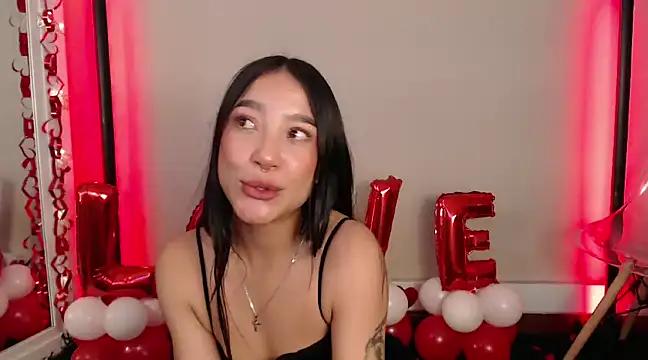 Sophie_bbs from StripChat is Freechat