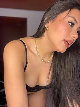 Soy_Daniela_OF from StripChat is Freechat