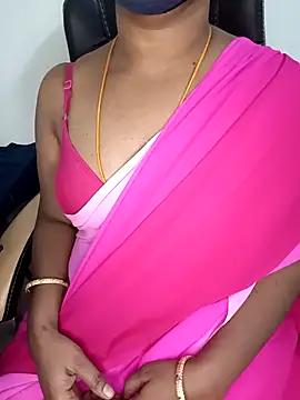 Tamil-hotwife from StripChat is Freechat