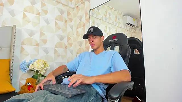 Tyler_Rodriguez from StripChat is Freechat