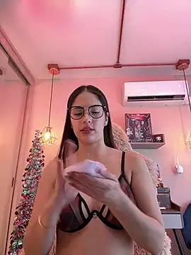 Zoe_Bae from StripChat is Freechat